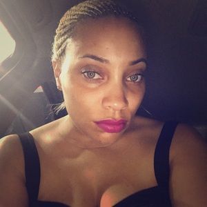 Meet your Posher, Angel